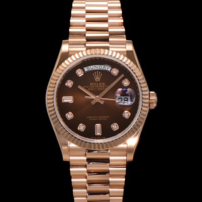 미러급 로렉스 남성용 New 데이데이트 m128235-0037 무게173g 18K 로즈골드 36mm 오토매틱 Cal.2836-2 타입 다이아몬드 브라운 옴브레 다이얼 rol5404 Ⅳ